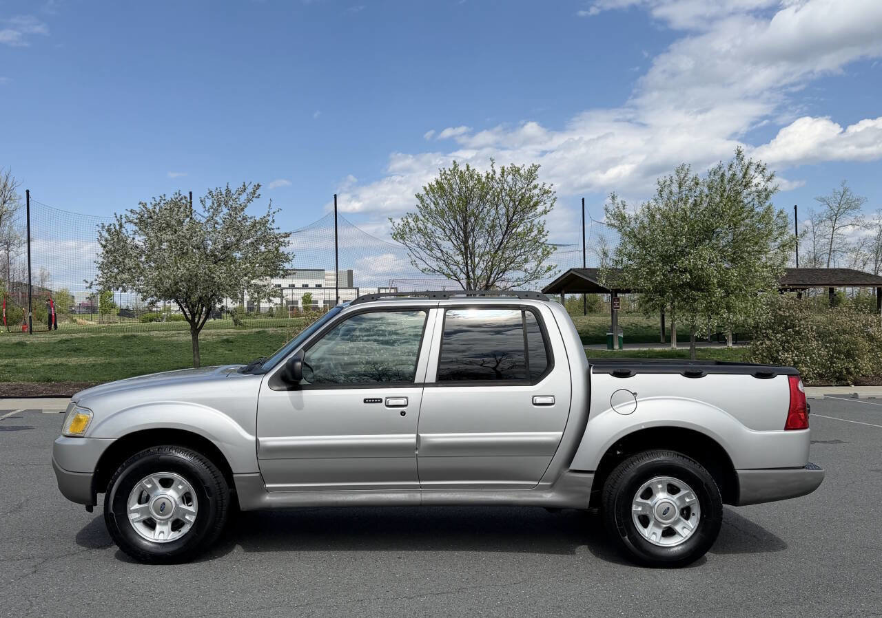 Used 2003 Ford Explorer Sport Trac XLT RWD image 2