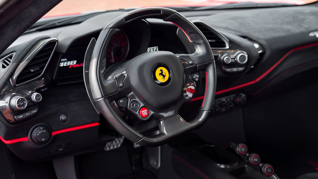 Used 2020 Ferrari 488 Pista Coupe RWD image 17