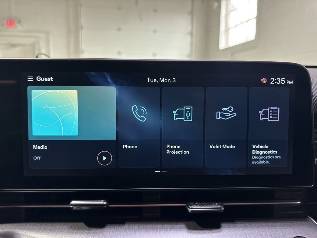 Used 2025 Hyundai Kona SEL image 17