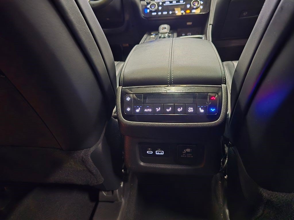 Used 2023 INFINITI QX60 Sensory w/ Vision Package FWD image 35
