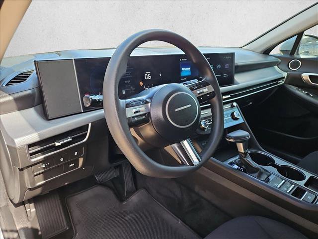 Used 2025 Hyundai Sonata SE image 10
