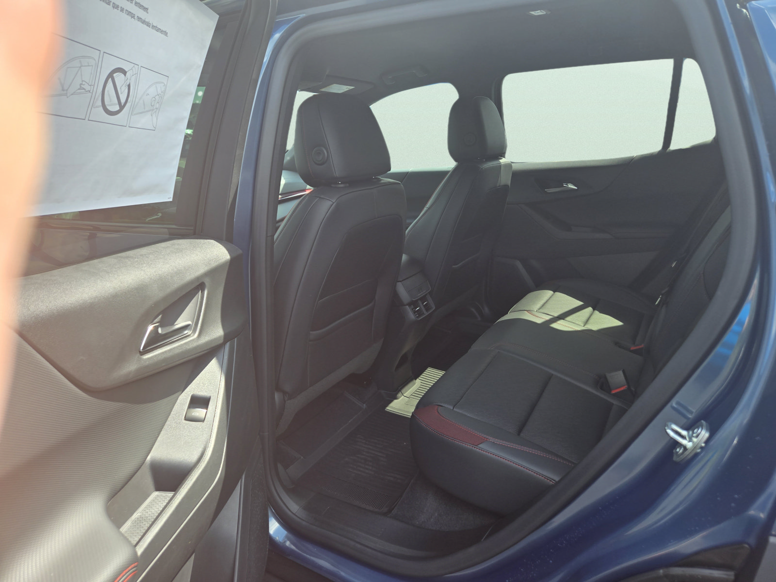 New 2027 Chevrolet Equinox RS w/ LPO, Floor Liner Package AWD/4WD image 4