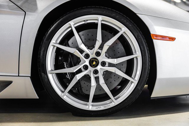 Used 2014 Lamborghini Aventador LP 700-4 AWD/4WD image 30