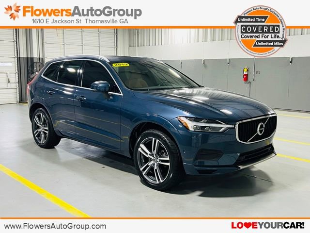Used 2019 Volvo XC60 T5 Momentum w/ Premium Package FWD image 1