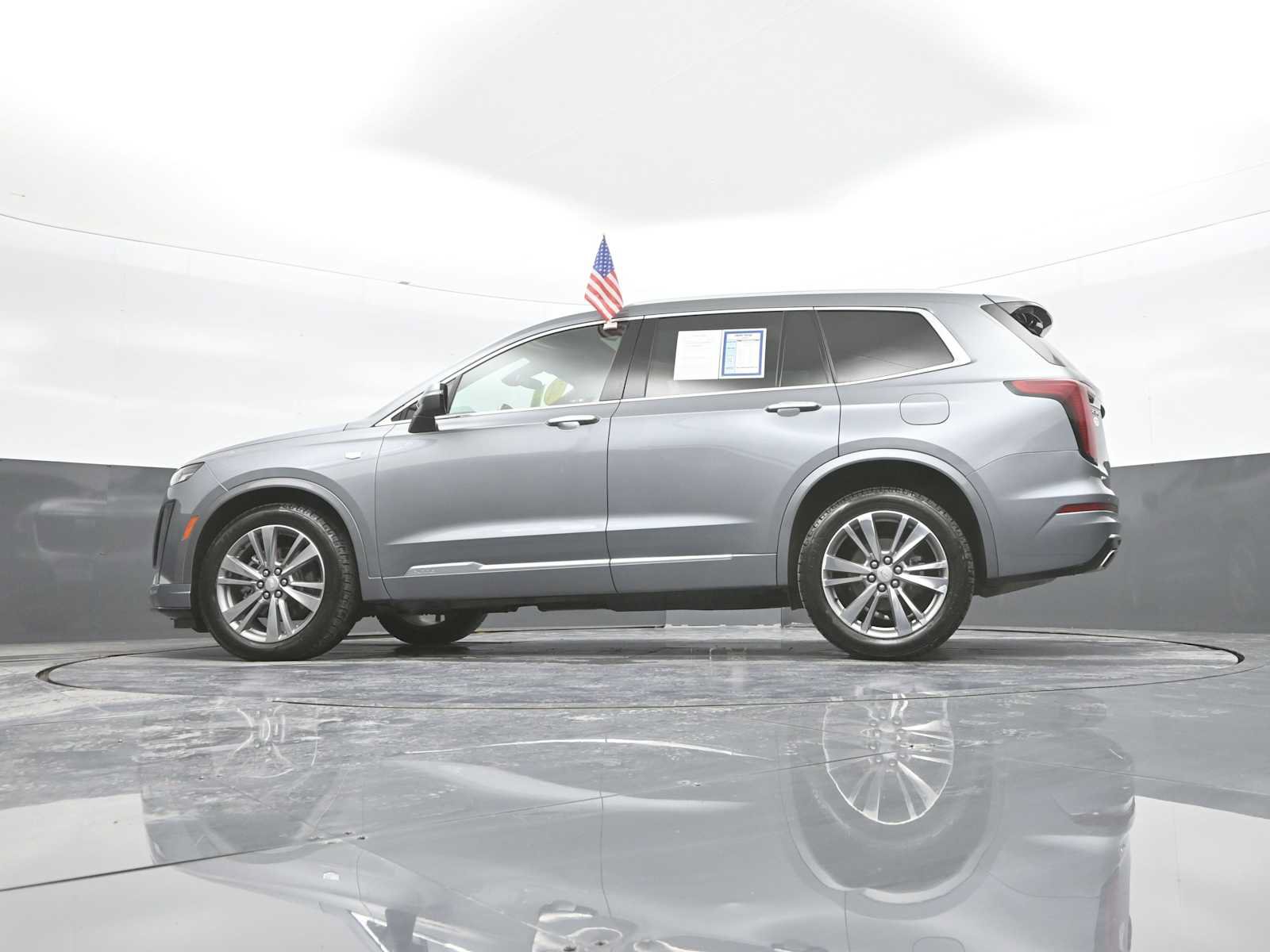 Used 2022 Cadillac XT6 Premium Luxury AWD/4WD image 22