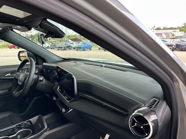 New 2026 Chevrolet Equinox LT w/ Convenience Package II image 30