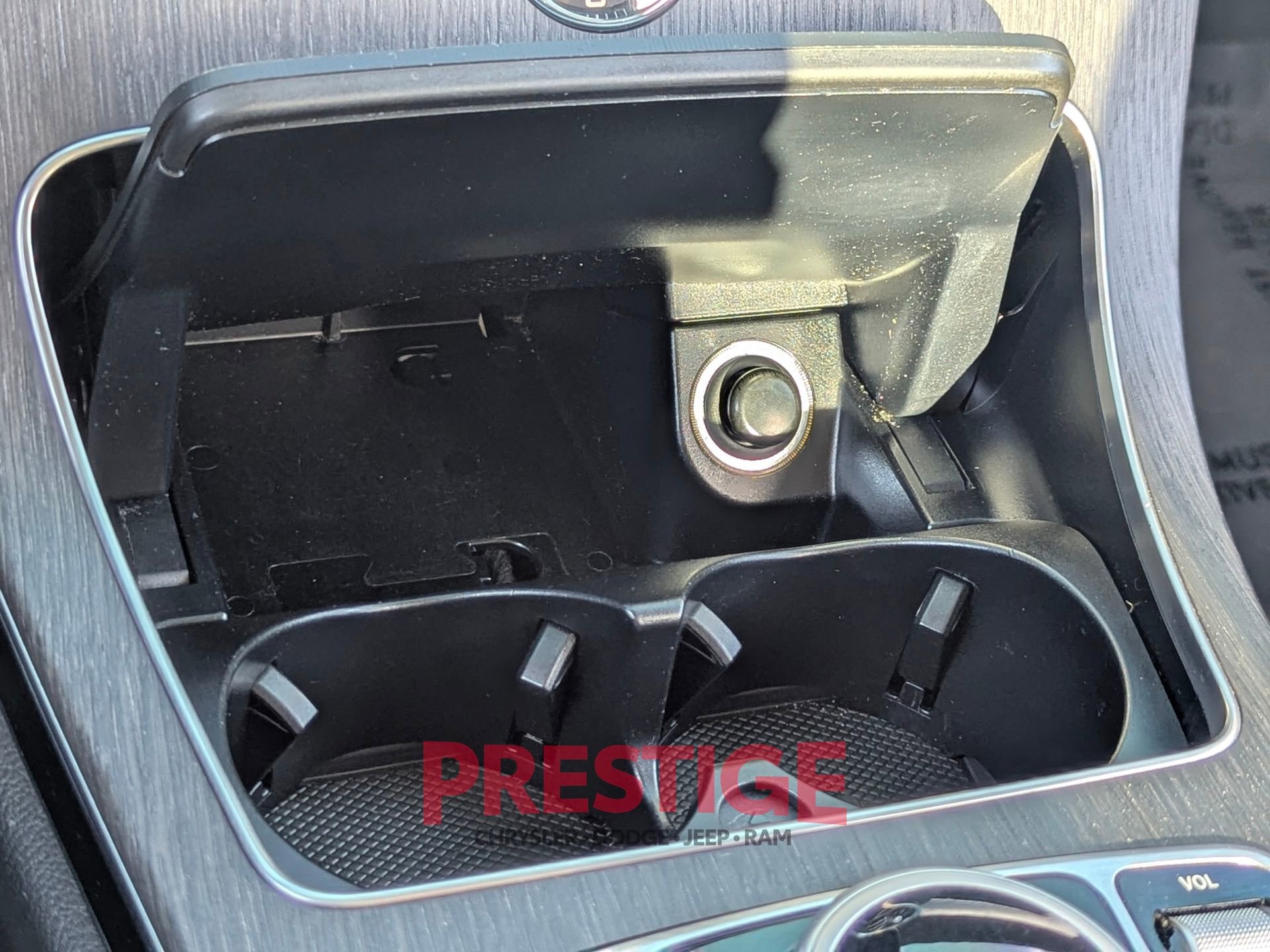 Used 2020 Mercedes-Benz C 300 Sedan image 25