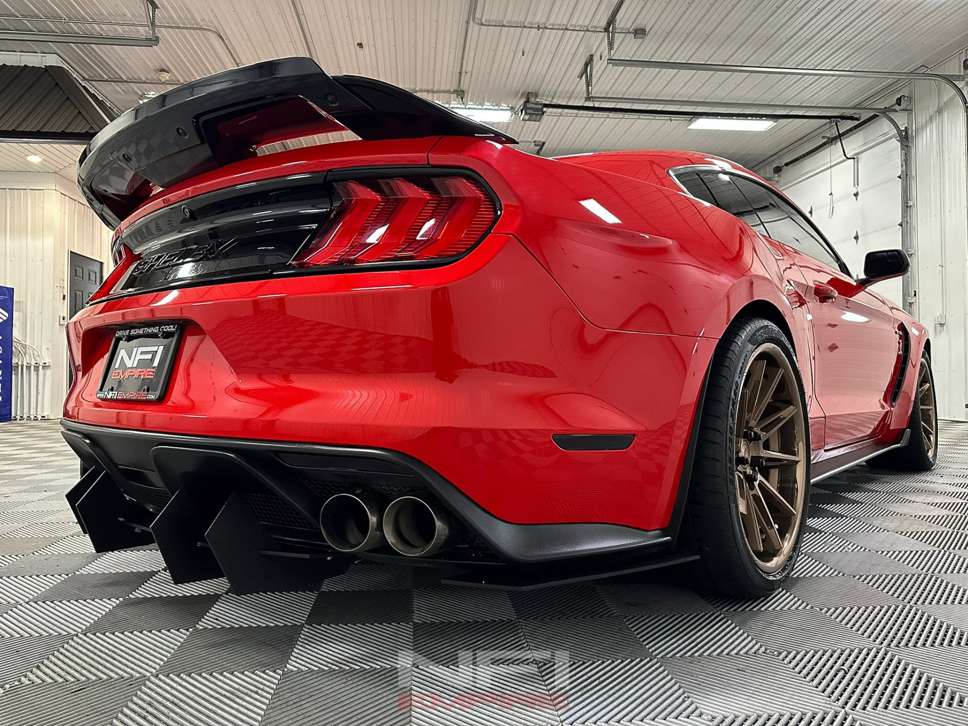 Used 2016 Ford Mustang Shelby GT350 w/ Track Package RWD image 19