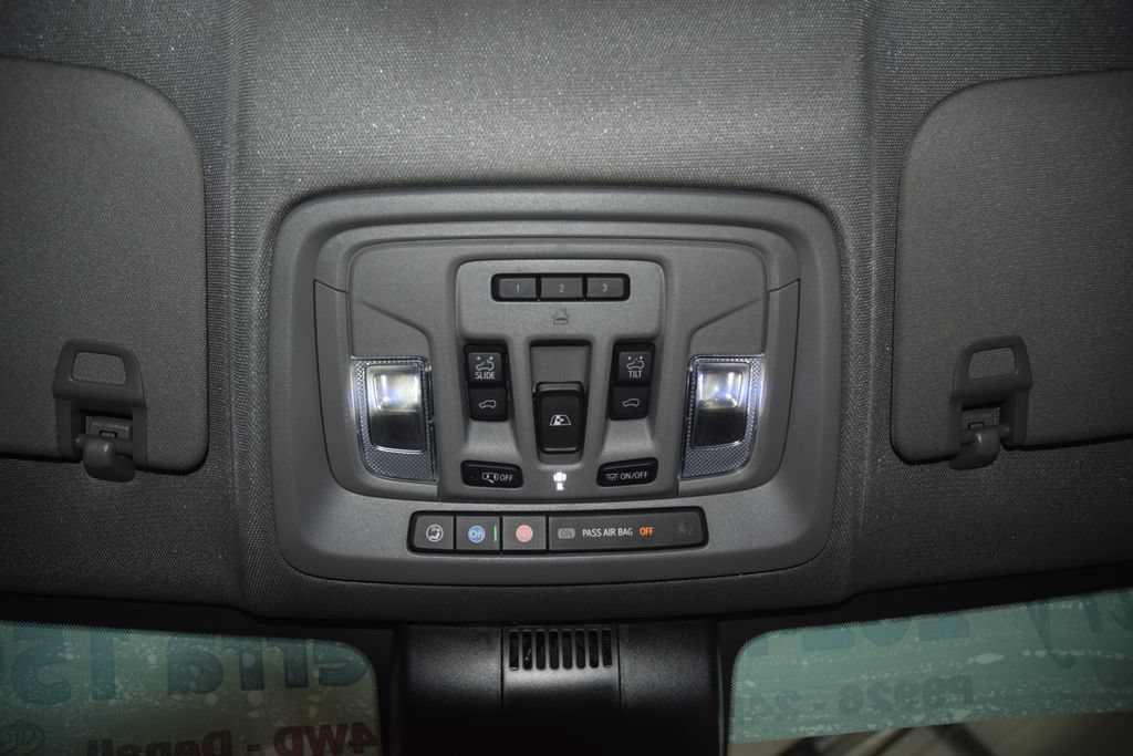 Used 2024 GMC Sierra 1500 Denali AWD/4WD image 57