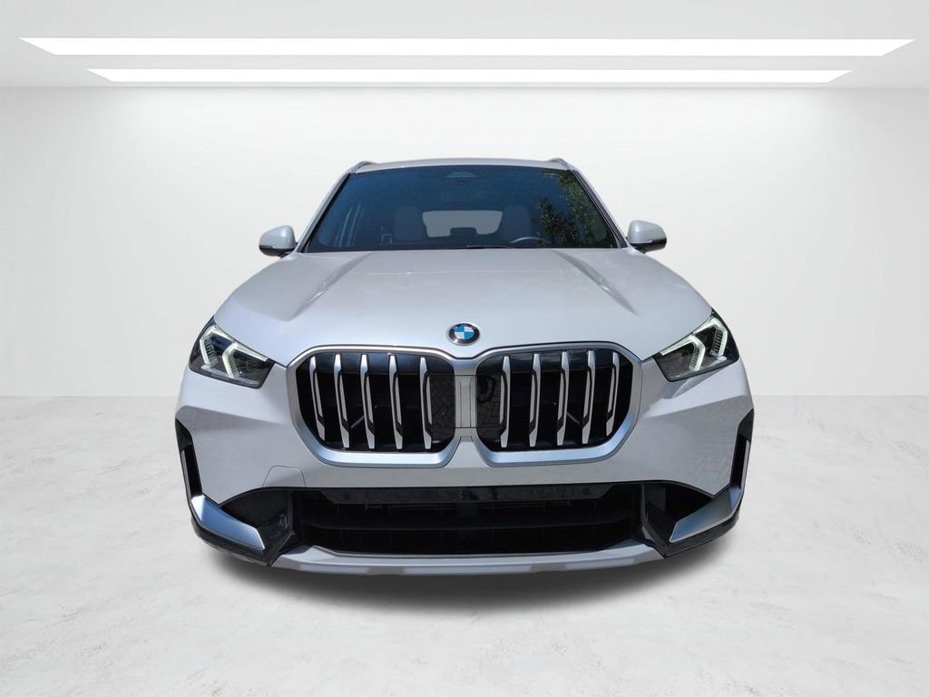 New 2025 BMW X1 xDrive28i w/ Convenience Package AWD/4WD image 9