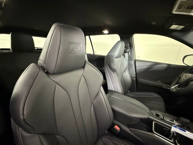 New 2026 Lexus TX 500h AWD image 36