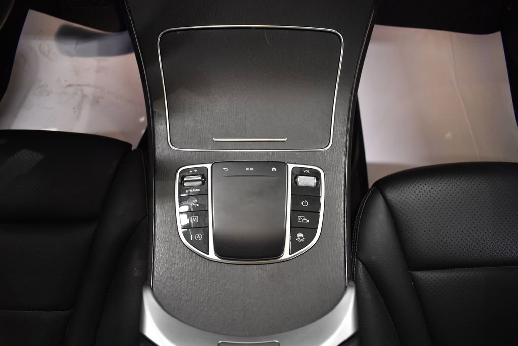 Used 2022 Mercedes-Benz GLC 300 4MATIC Coupe image 40