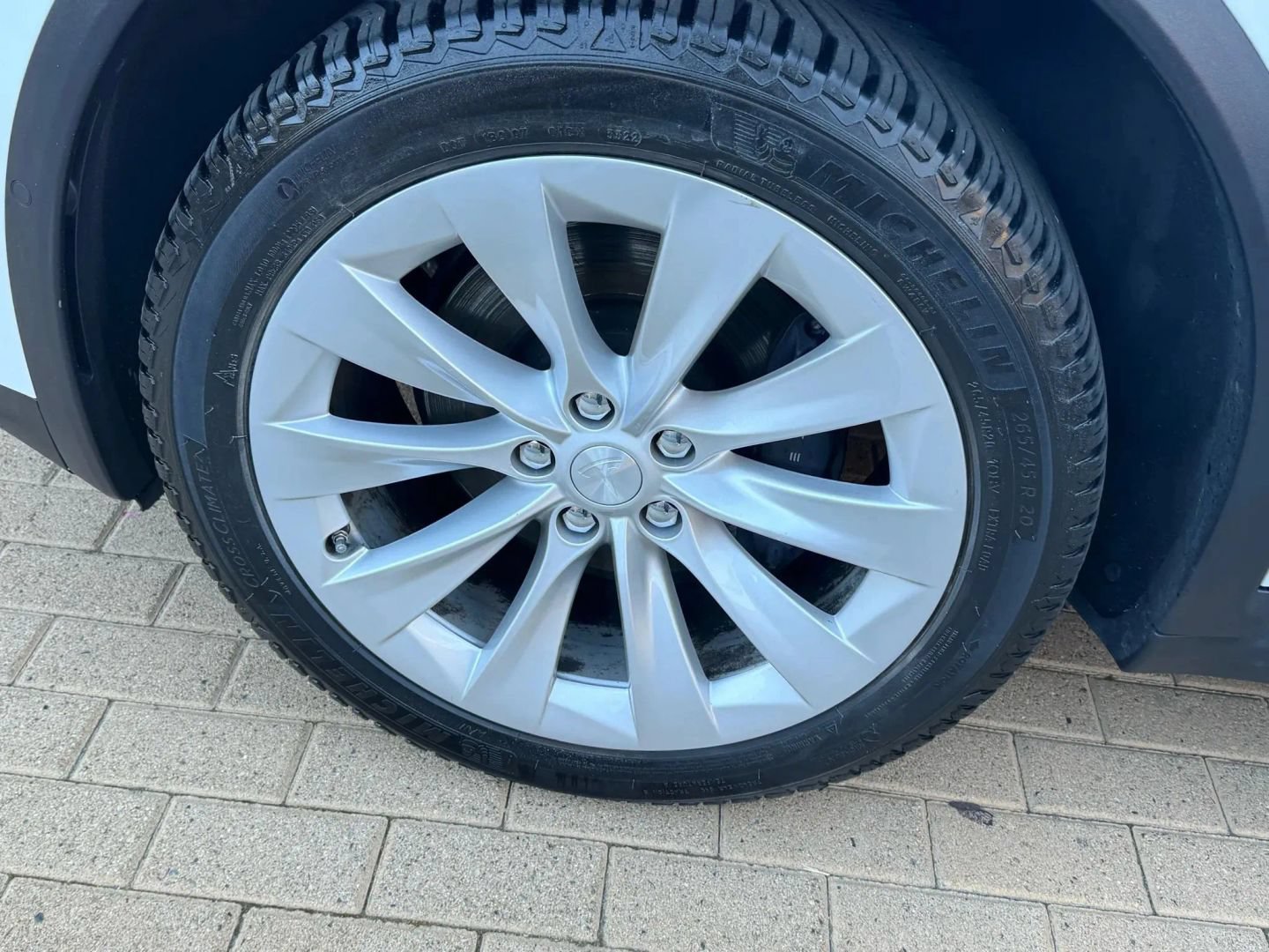 Used 2019 Tesla Model X Long Range AWD/4WD image 49