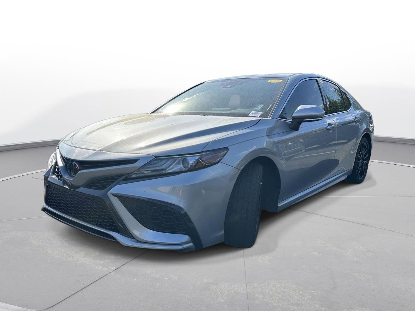 Used 2024 Toyota Camry XSE w/ Driver Assist Package image 2