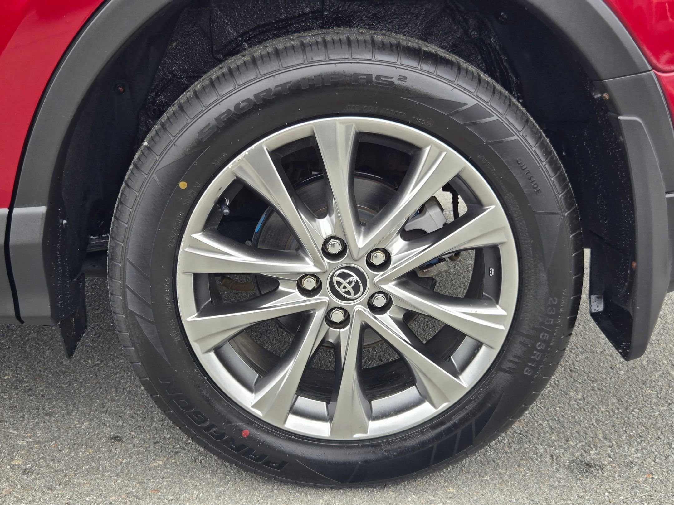 Used 2018 Toyota RAV4 Limited image 10