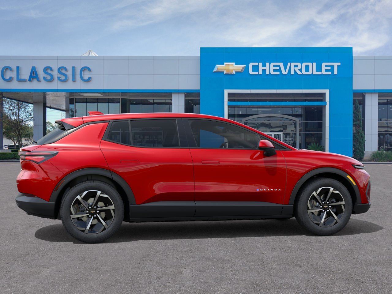 New 2026 Chevrolet Equinox EV LT w/ Comfort Package FWD image 5