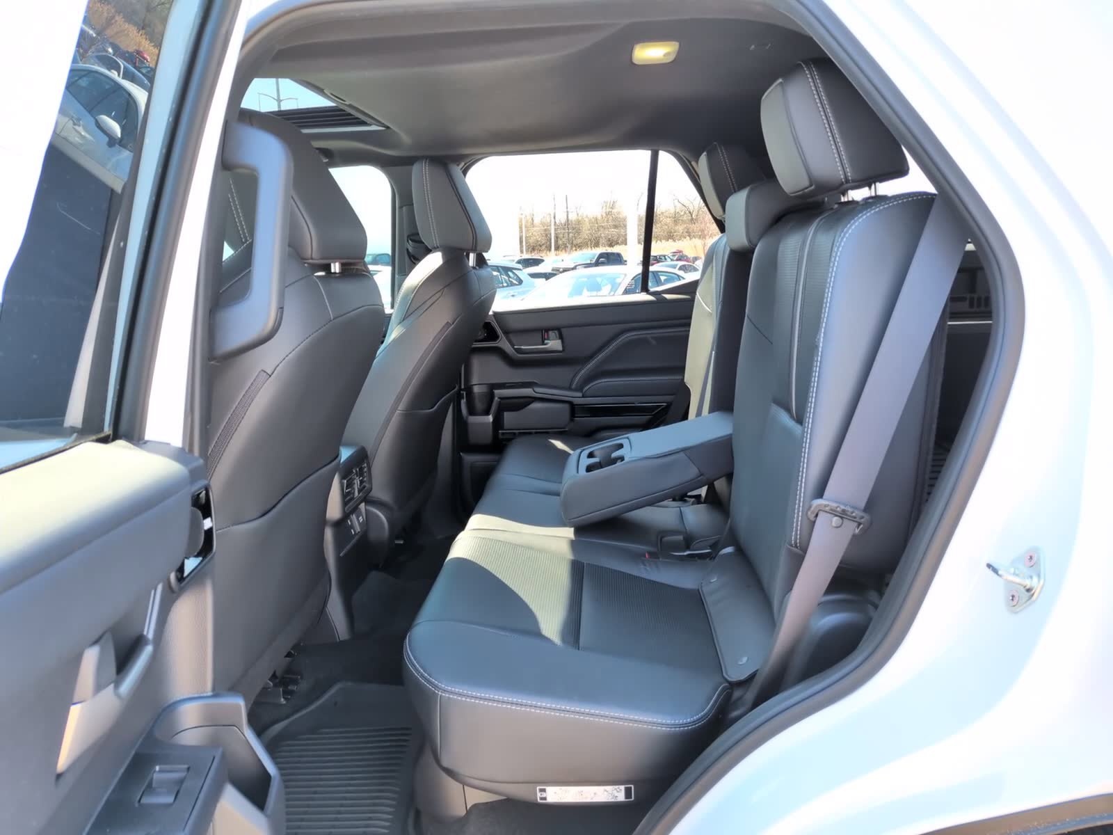 Used 2025 Toyota 4Runner Limited image 10