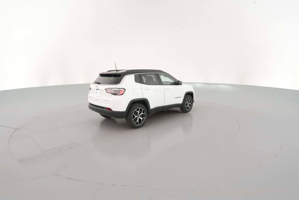 New 2026 Jeep Compass Limited image 12