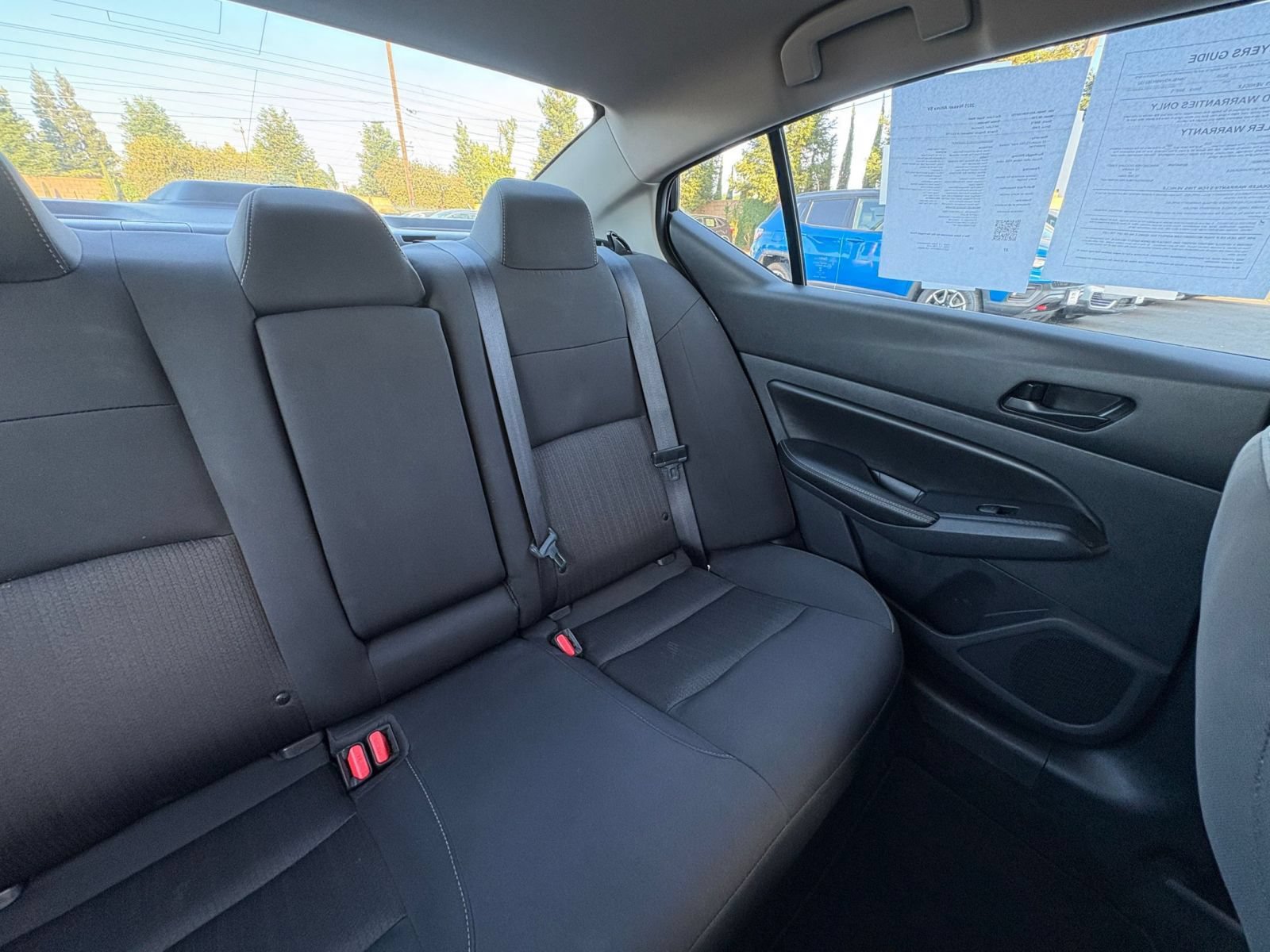 Used 2025 Nissan Altima 2.5 SV FWD image 37