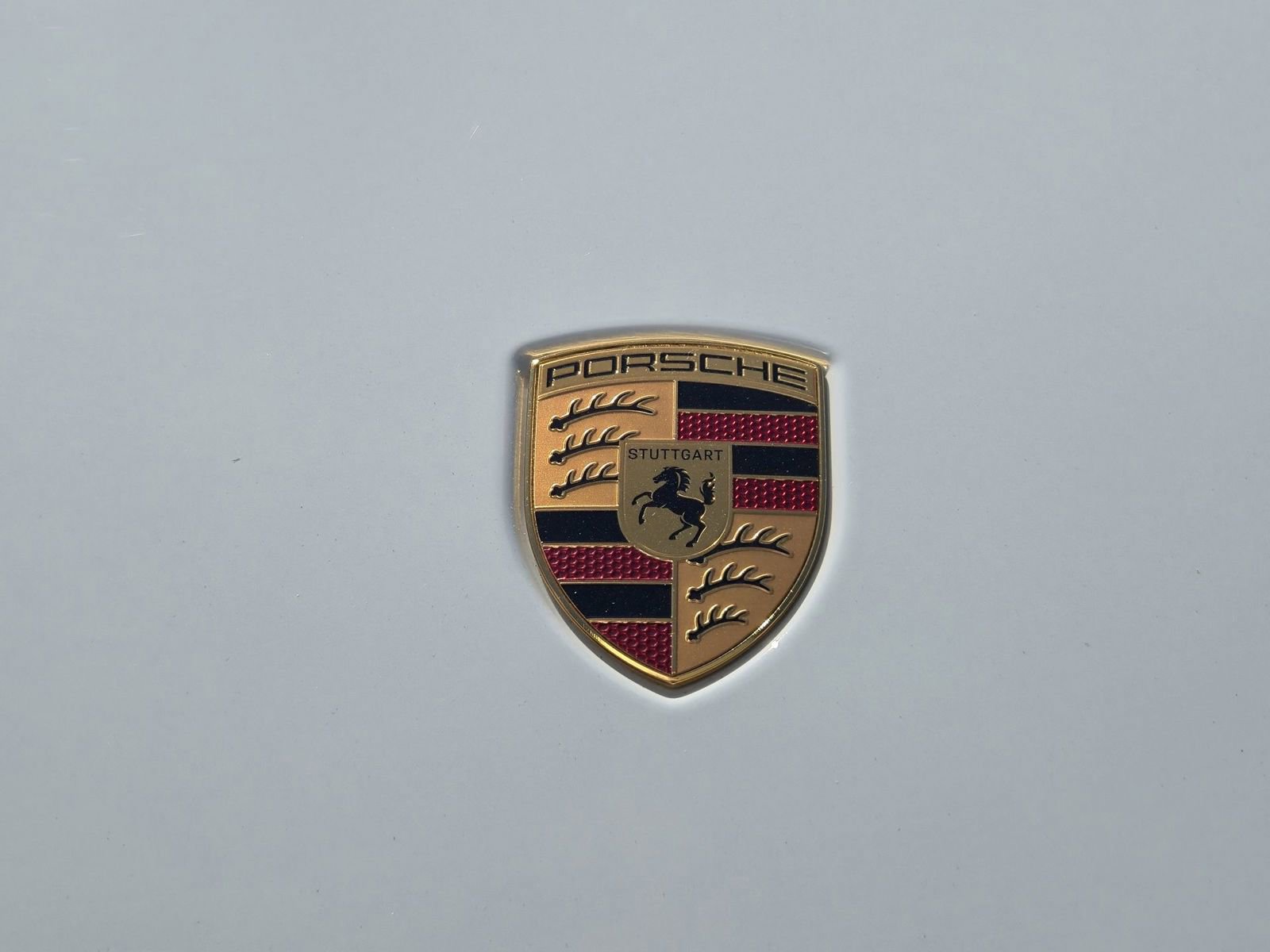 Certified 2025 Porsche Cayenne E-Hybrid image 16