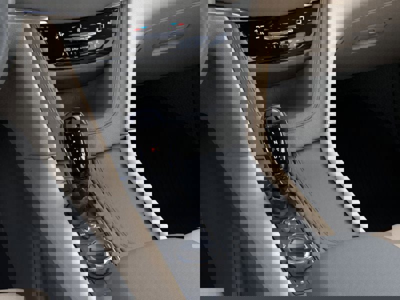 New 2025 Cadillac XT5 Premium Luxury w/ LPO, Floor Liner Package image 23