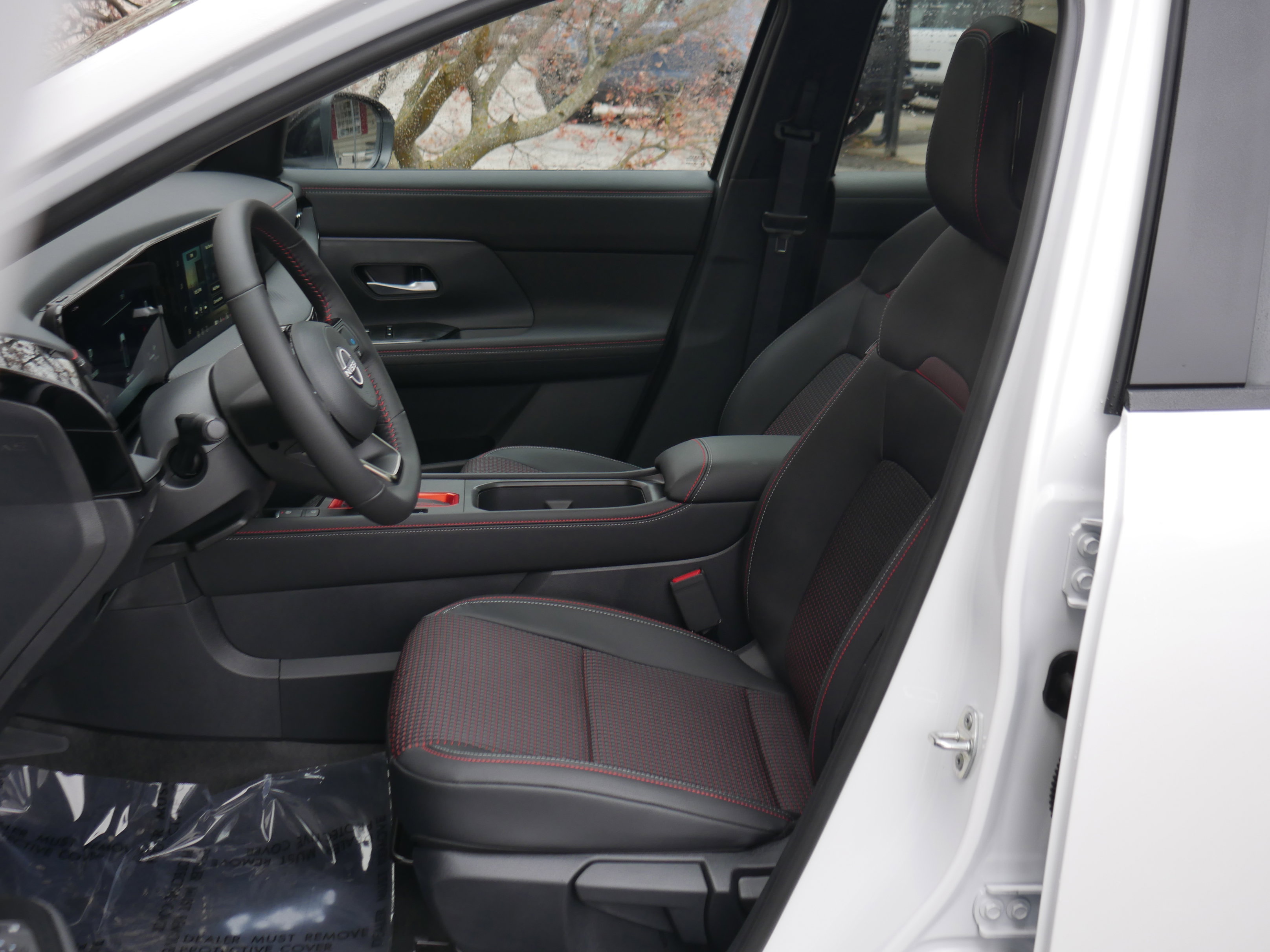 New 2026 Nissan Kicks SR w/ SR Premium Package image 3