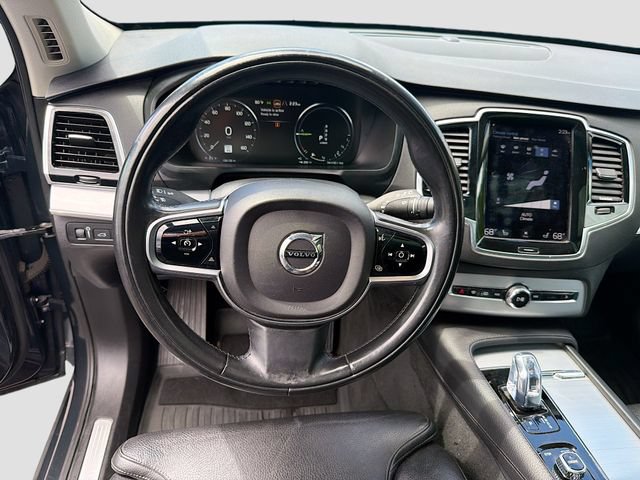 Used 2016 Volvo XC90 T8 Momentum w/ Vision Package AWD/4WD image 22