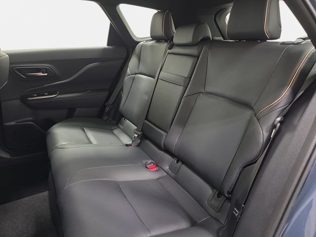 Certified 2025 Toyota Crown Signia AWD/4WD image 11