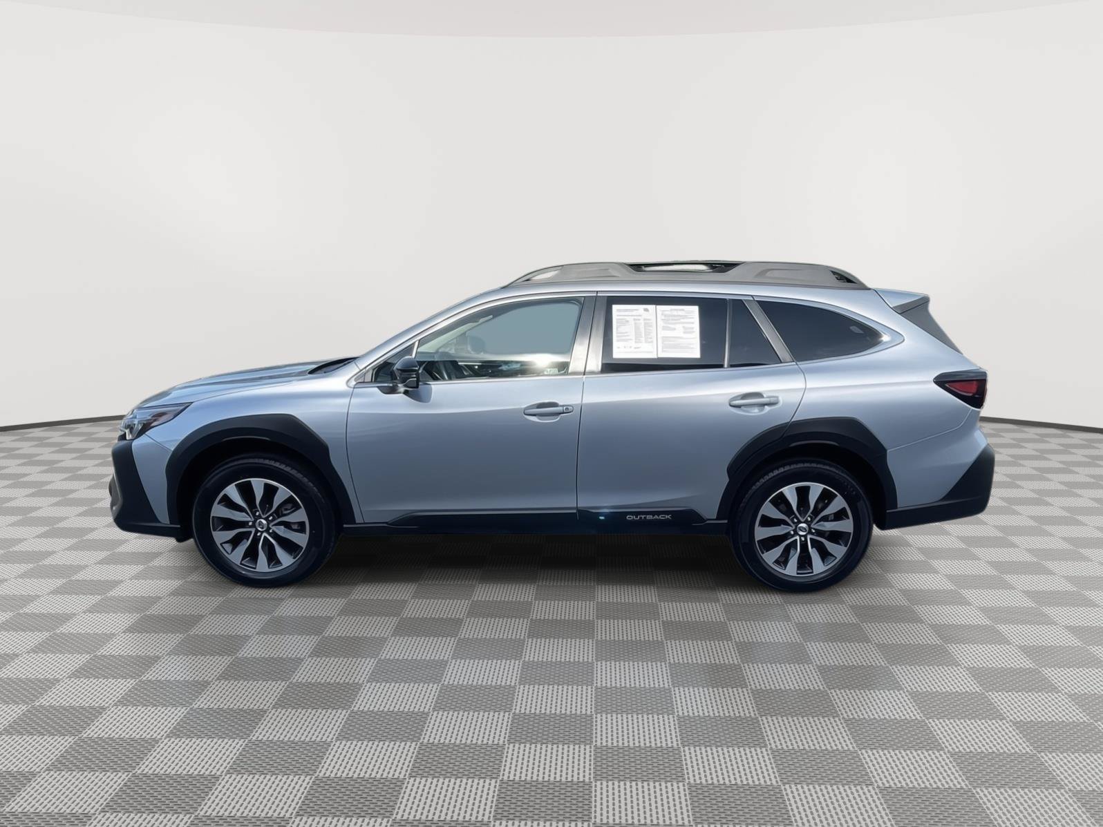 Certified 2024 Subaru Outback Limited AWD/4WD image 9