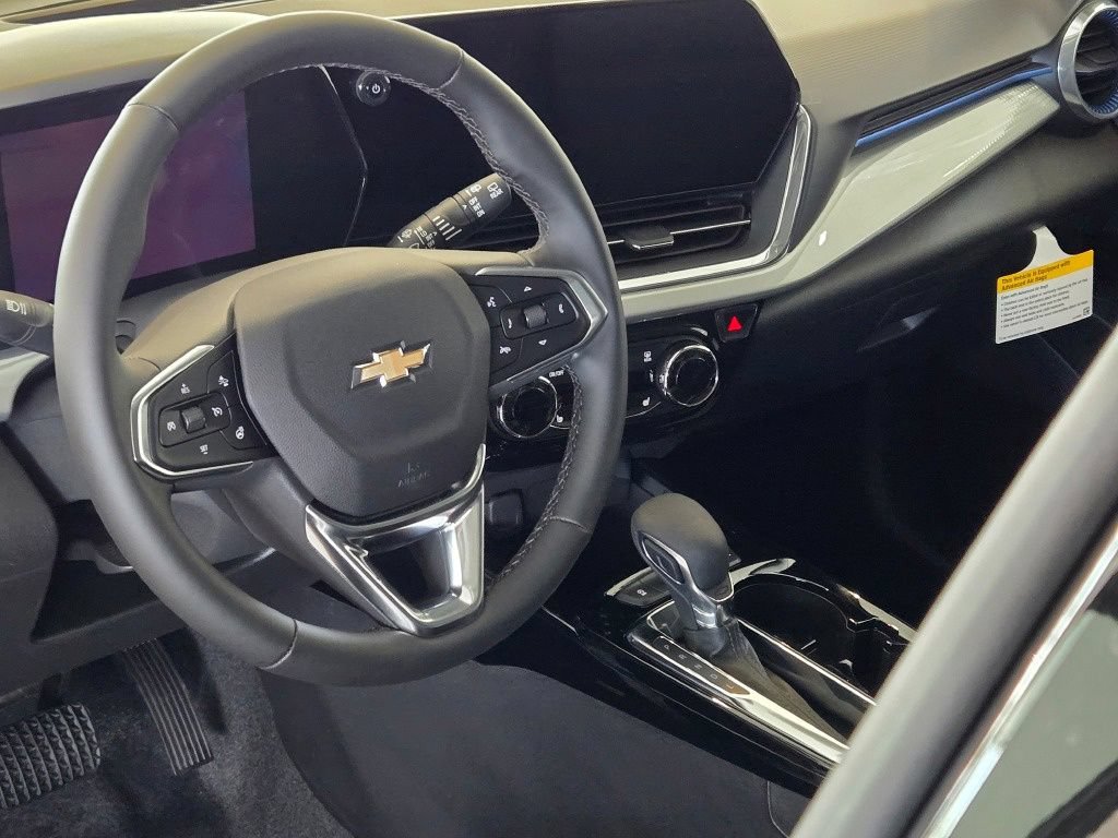 New 2026 Chevrolet Trax LT w/ Driver Confidence Package FWD image 23