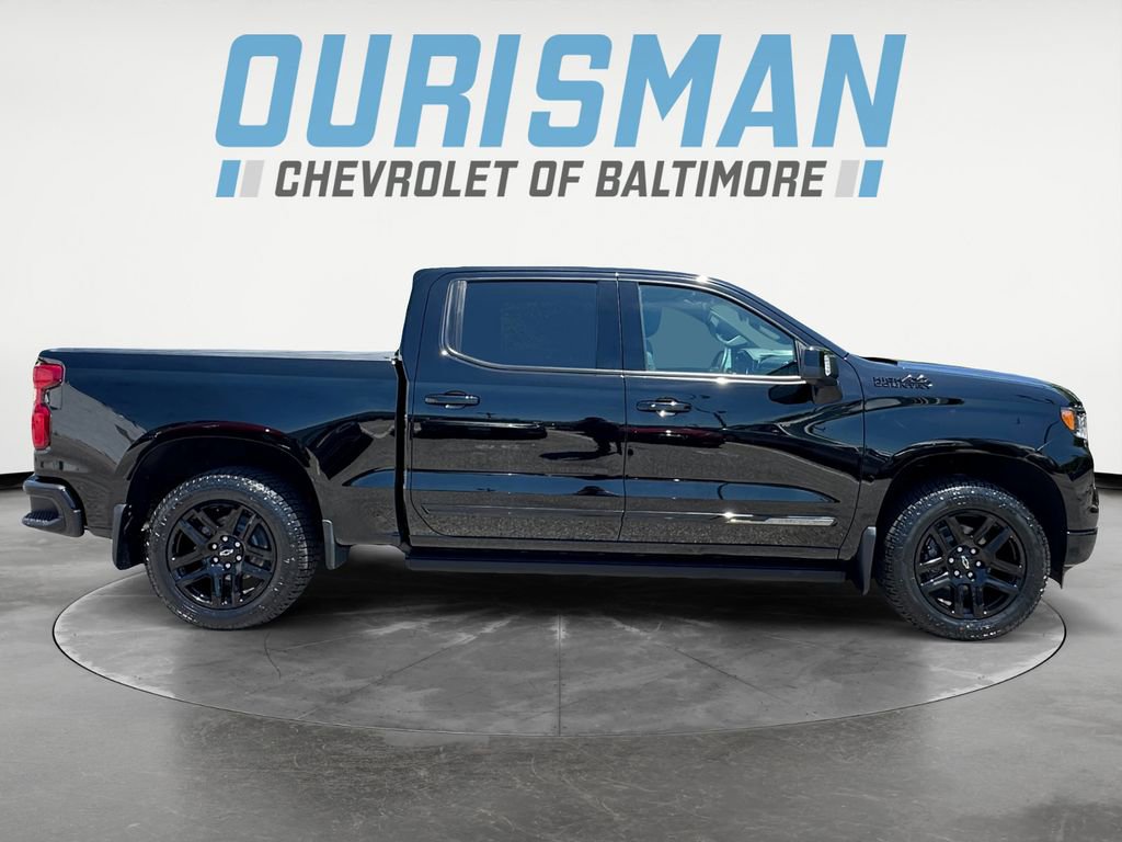 Used 2024 Chevrolet Silverado 1500 High Country w/ Technology Package AWD/4WD image 7