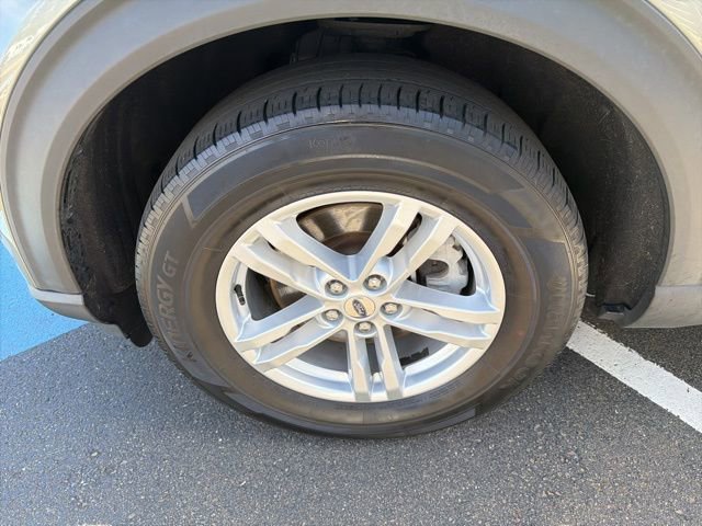 Used 2020 Ford Explorer XLT w/ Comfort Package image 28