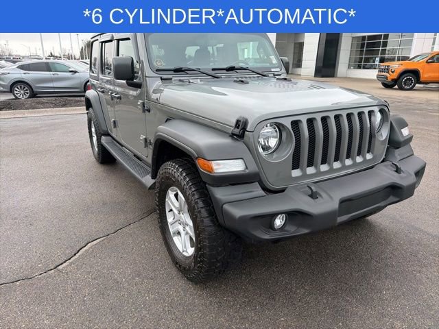 Used 2023 Jeep Wrangler Sport S image 3