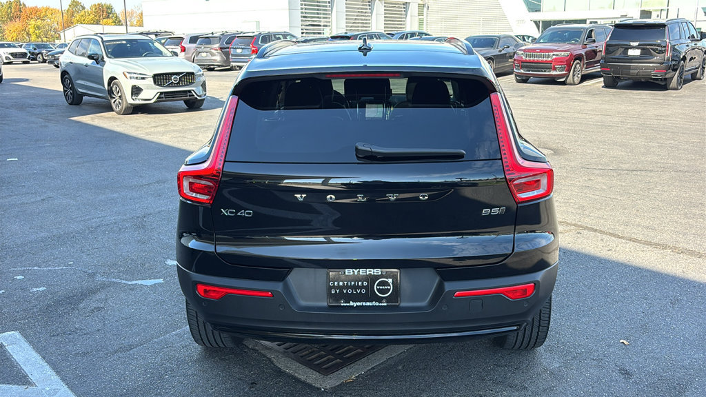 Certified 2024 Volvo XC40 B5 Plus w/ Climate Package AWD/4WD image 30