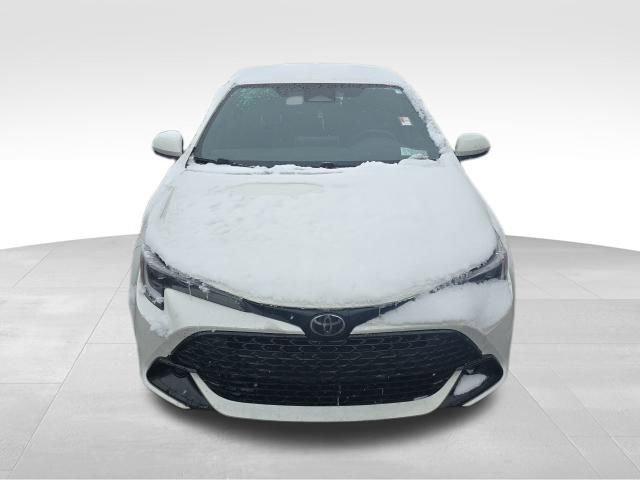 Used 2024 Toyota Corolla SE w/ SE Package image 10