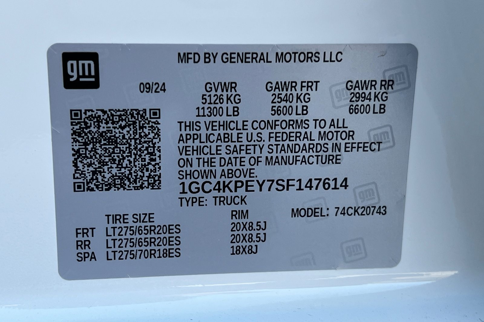 Used 2025 Chevrolet Silverado 2500 LTZ w/ LTZ Plus Package image 40