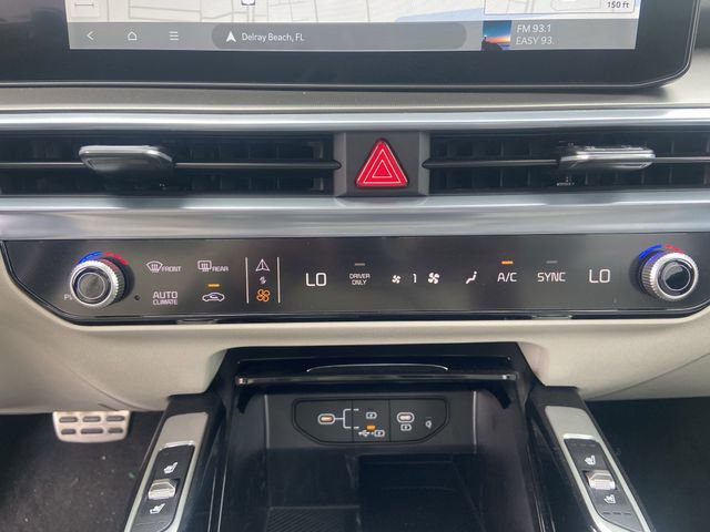 New 2025 Kia Sorento SX Prestige image 24