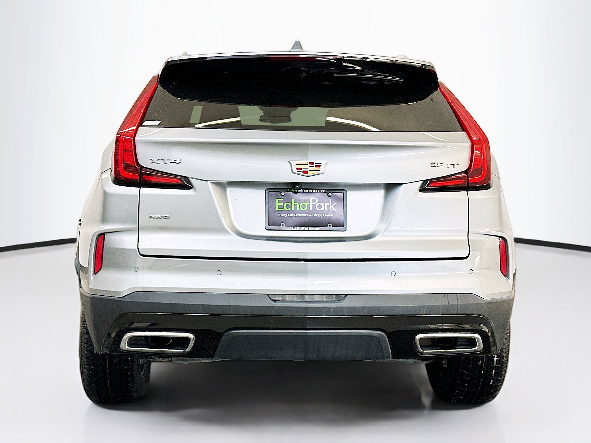 Used 2024 Cadillac XT4 Premium Luxury image 7