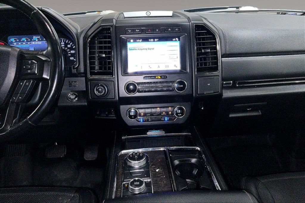 Used 2019 Ford Expedition Limited w/ Special Edition Package AWD/4WD image 5