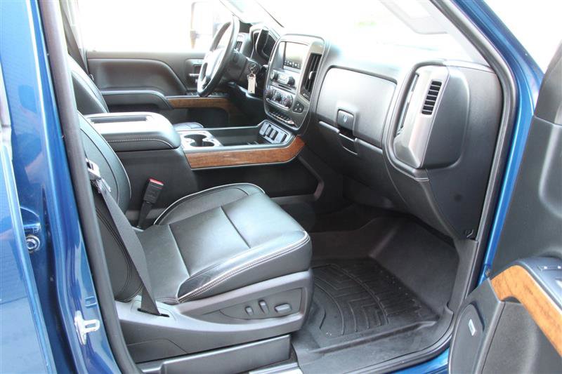 Used 2018 Chevrolet Silverado 2500 High Country AWD/4WD image 11