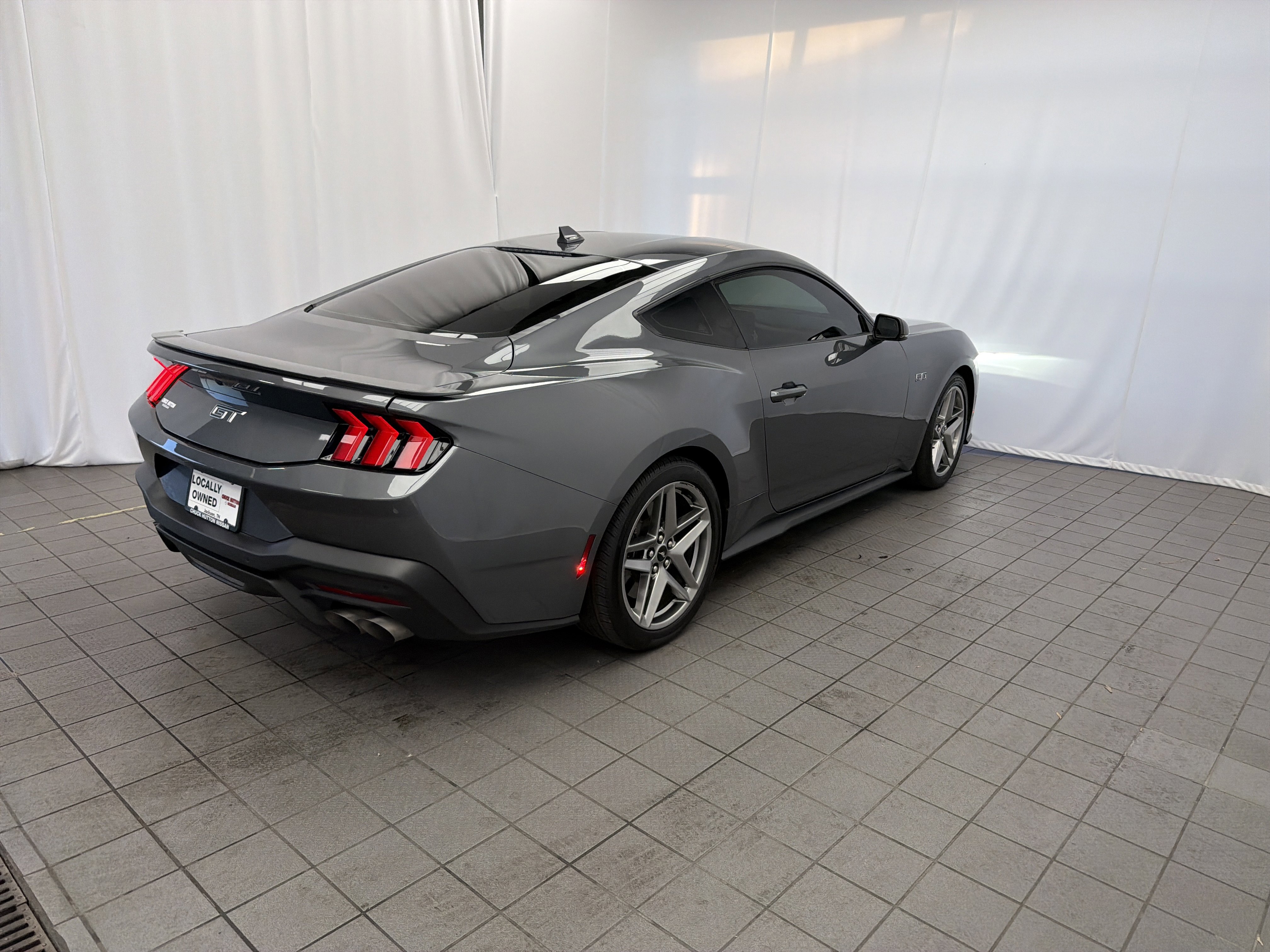 Used 2024 Ford Mustang GT Premium image 5