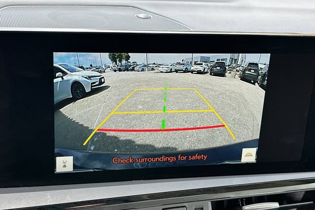 Used 2025 Lexus ES 350 w/ Premium Package FWD image 22