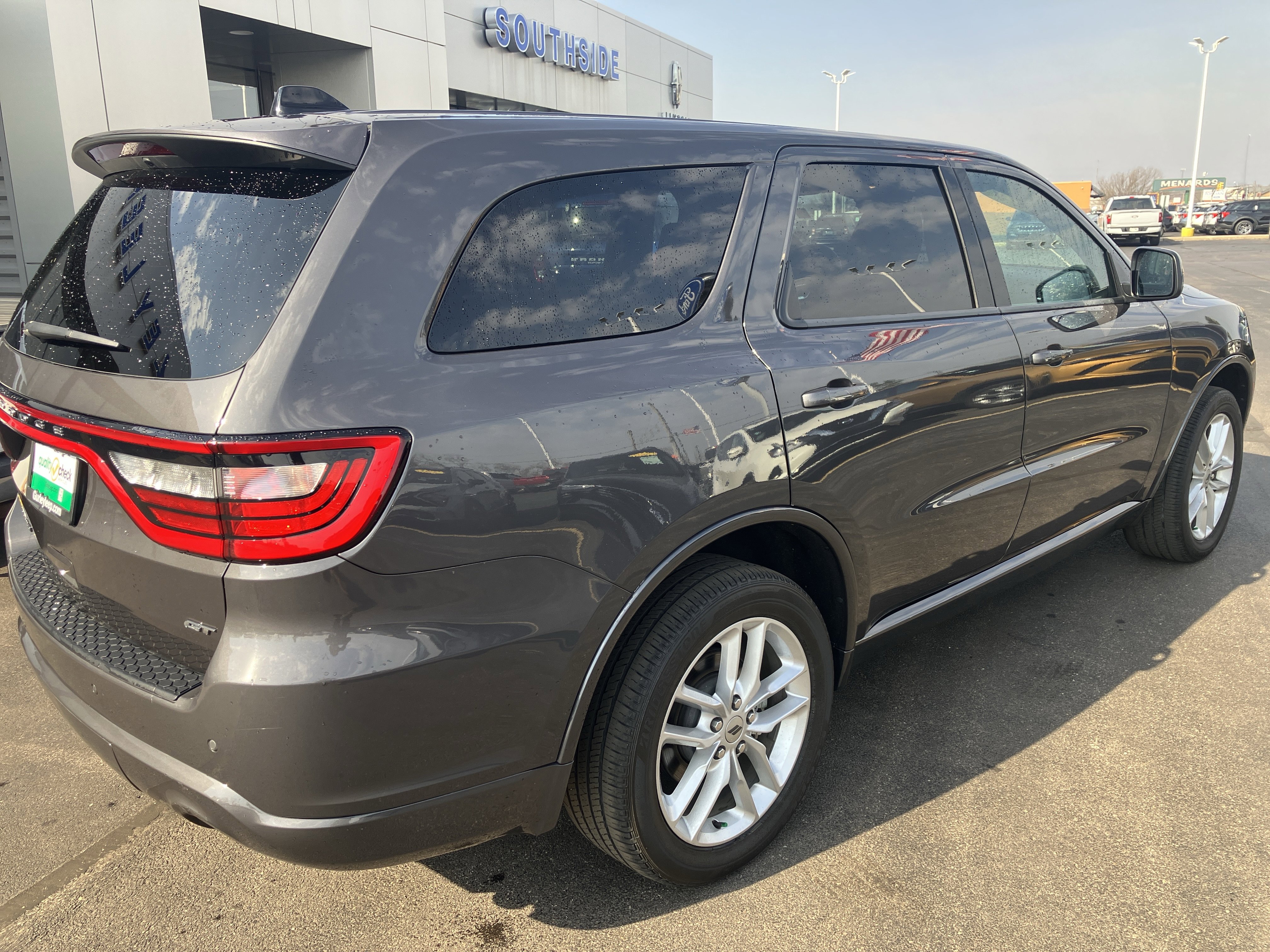 Used 2024 Dodge Durango GT AWD/4WD image 7
