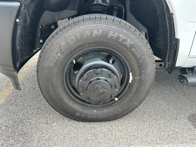 New 2027 RAM 3500 Tradesman AWD/4WD image 9