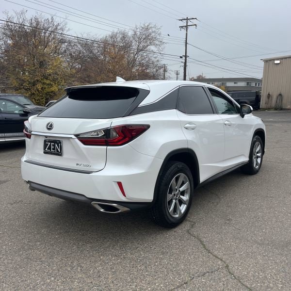 Used 2018 Lexus RX 350 FWD image 2
