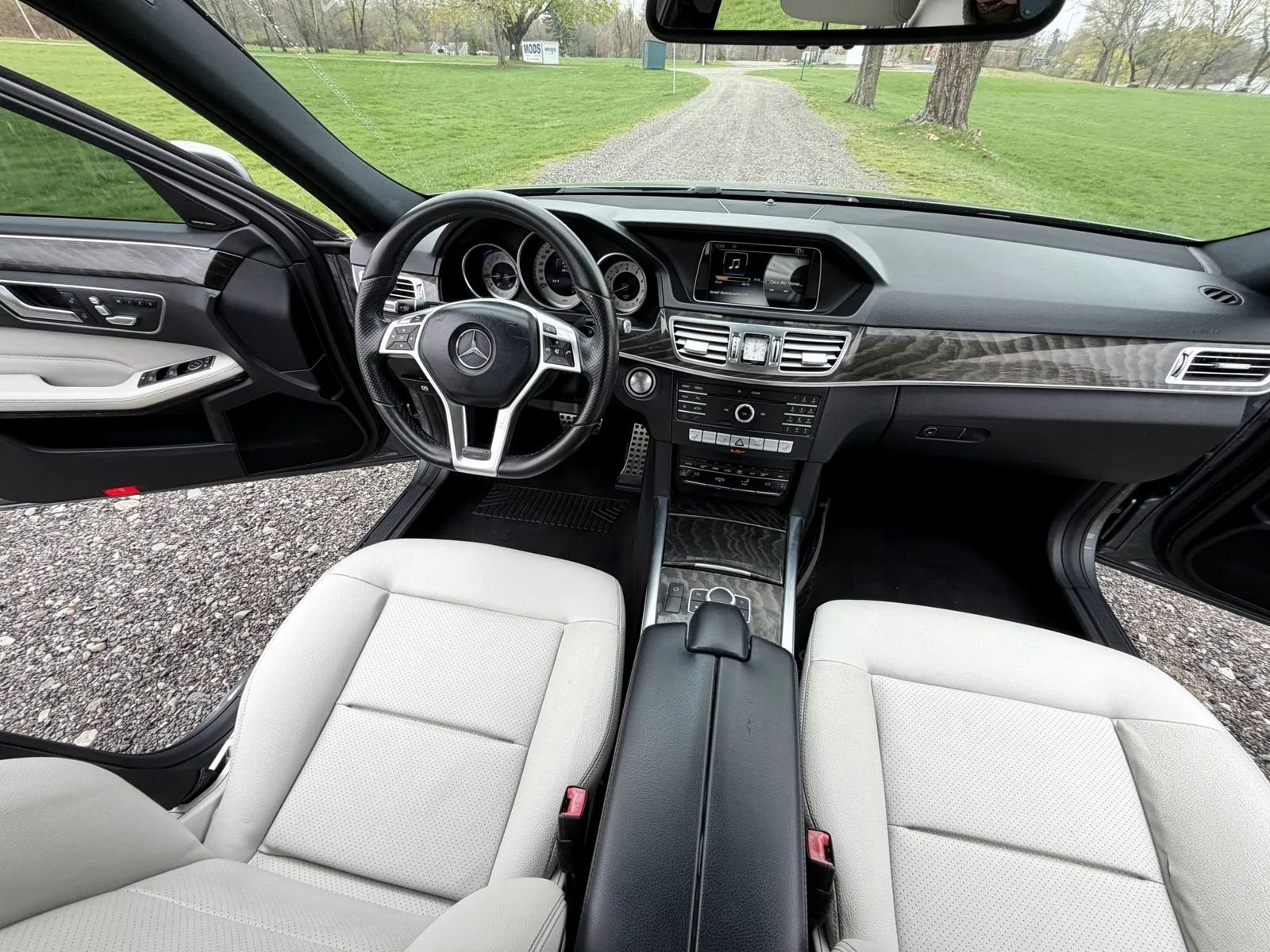 Used 2016 Mercedes-Benz E 350 4MATIC Wagon image 83