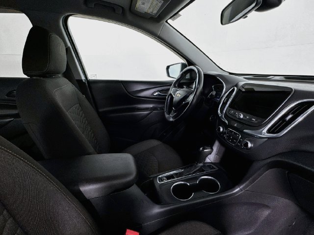 Used 2020 Chevrolet Equinox LT FWD image 26