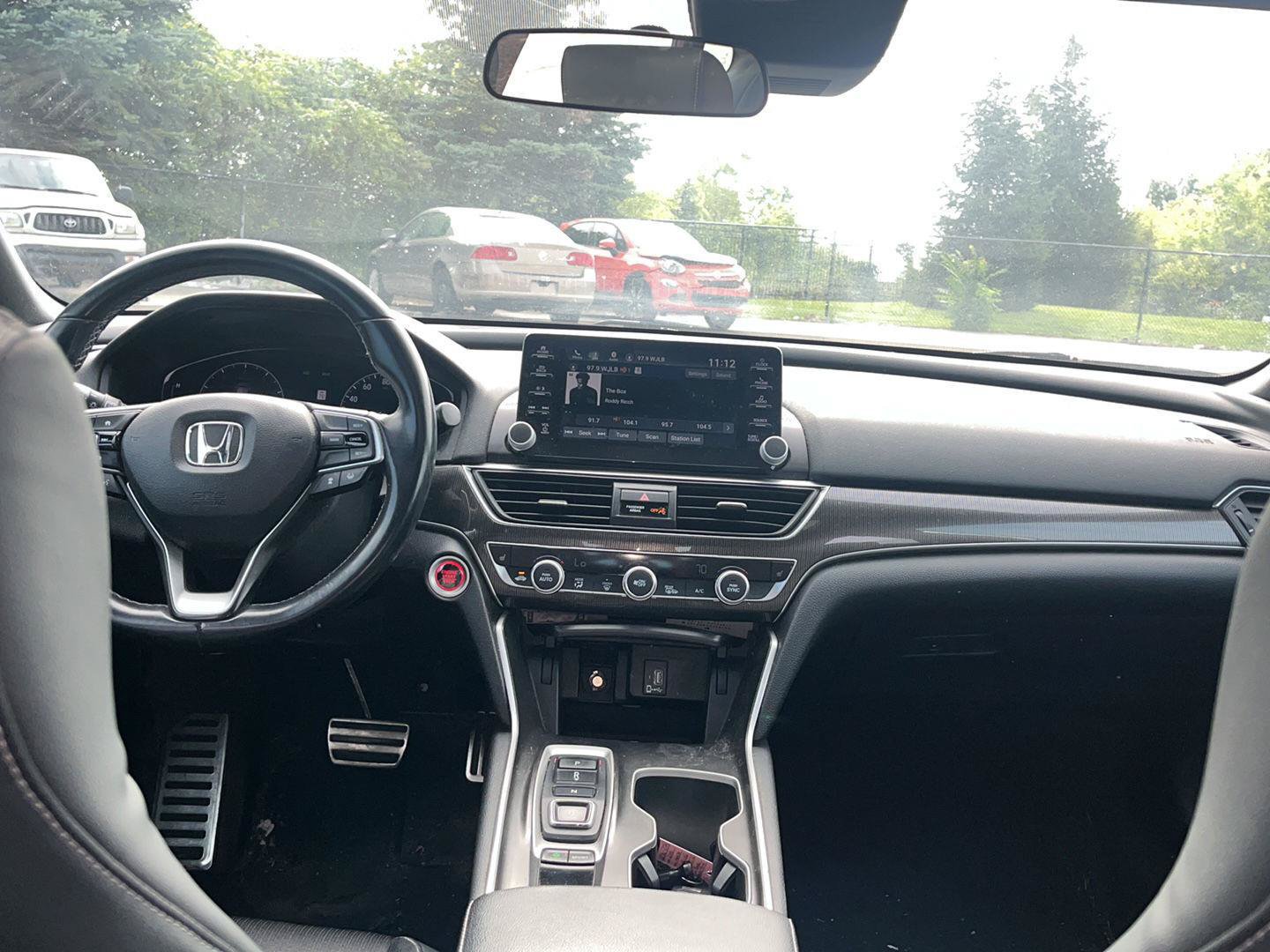 Used 2018 Honda Accord Sport image 21