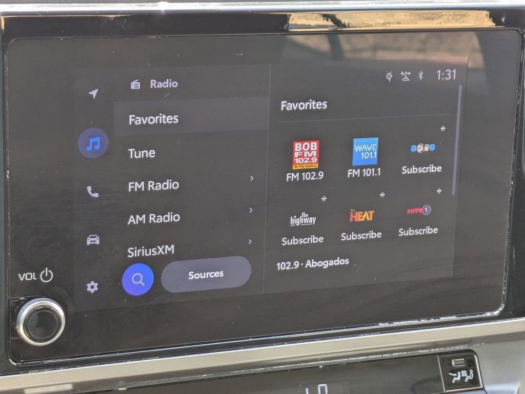 Used 2025 Toyota Camry LE image 19