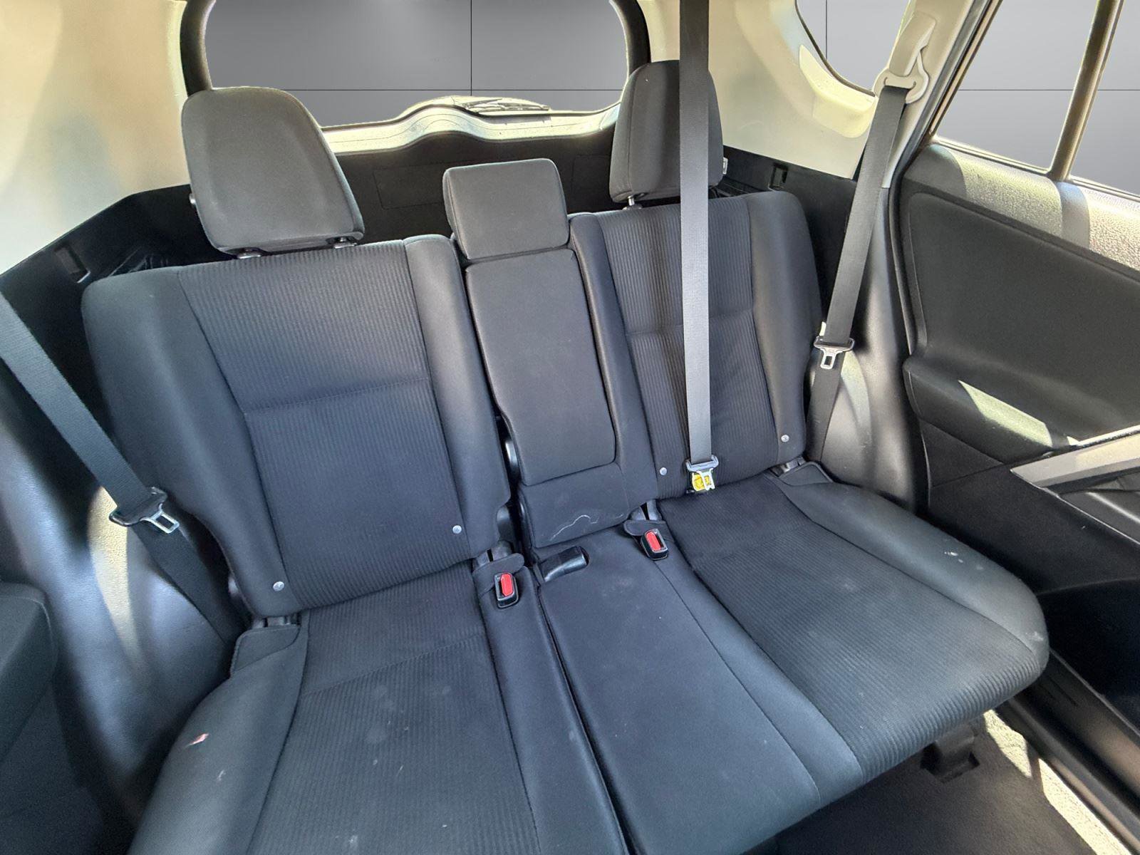 Used 2017 Toyota RAV4 LE w/ Carpet Mat Package FWD image 19